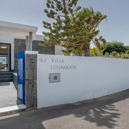 Lunamoon, Playa Blanca (Lanzarote)